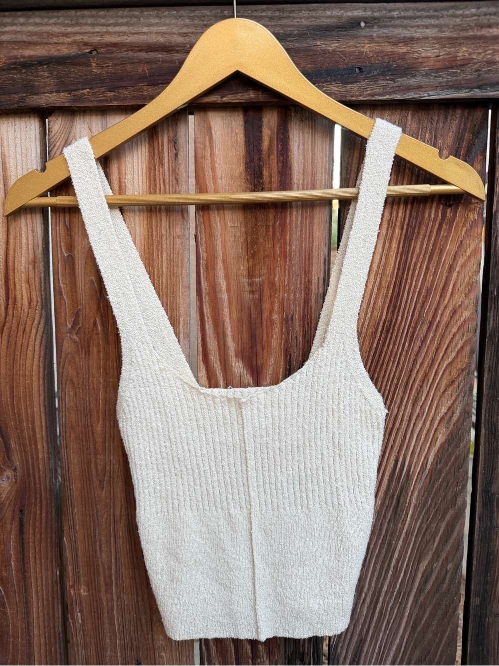 NWT BDG Urban Outfitters Ribbed Knit Crop Tank 
Size: S